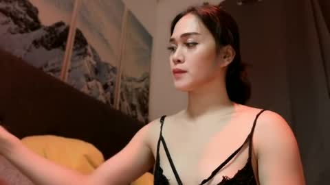 Bella Ratbu online show from June 17, 12:40 pm