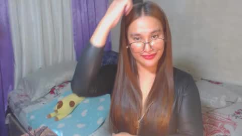 Snapshot of tspam19 chatting on October 2, 8:43 am PAM online show from October 2, 8:43 am