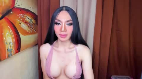 Snapshot of tsqueenselena chatting on September 23, 7:22 am Queen Selena online show from September 23, 7:22 am