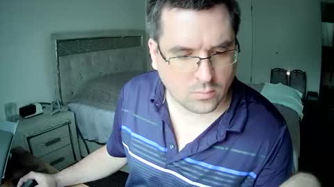 tstwbtsb online show from June 1, 1:46 pm