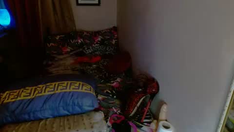 Tsyummydickx online show from April 8, 12:32 am