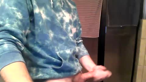 Snapshot of ttbyuiguy chatting on December 6, 3:55 pm ttbyuiguy online show from December 6, 3:55 pm