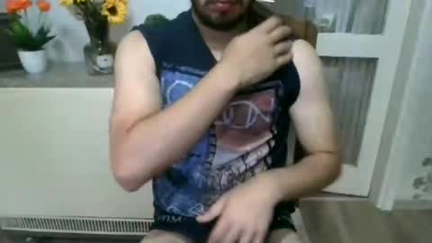ttheman99 online show from June 18, 12:42 pm