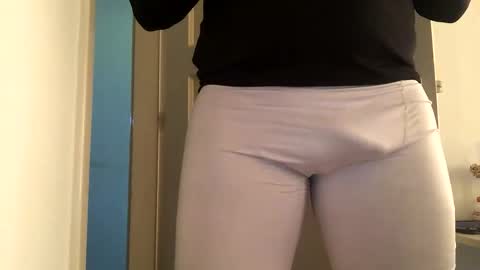 Snapshot of ttt94xxx chatting on March 16, 11:14 am Tommy online show from March 16, 11:14 am