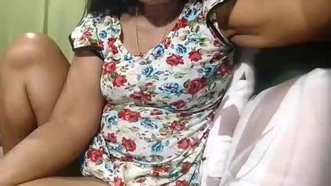 Mae online show from December 22, 10:07 pm