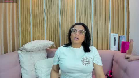 Snapshot of tugochita chatting on July 19, 1:26 pm TuGochita online show from July 19, 1:26 pm