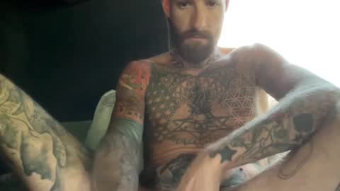 Snapshot of tuhands chatting on July 20, 1:02 pm Tuhands online show from July 20, 1:02 pm