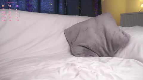 Snapshot of tulastucke chatting on May 19, 1:56 am tulastucke online show from May 19, 1:56 am