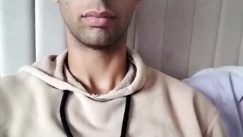 Snapshot of tunisiensexyguy chatting on December 3, 11:33 am TunisienSexyGuy online show from December 3, 11:33 am