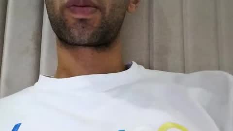 Snapshot of tunisiensexyguy chatting on December 23, 6:16 pm TunisienSexyGuy online show from December 23, 6:16 pm