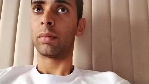 Snapshot of tunisiensexyguy chatting on March 1, 7:08 am TunisienSexyGuy online show from March 1, 7:08 am