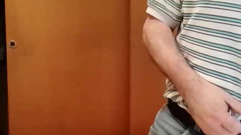 Snapshot of tunoema chatting on November 8, 4:23 am tunoema online show from November 8, 4:23 am