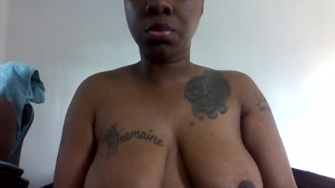 turnupfreaks562 online show from July 7, 10:47 pm