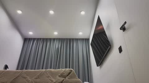 Ariana online show from January 17, 12:10 am