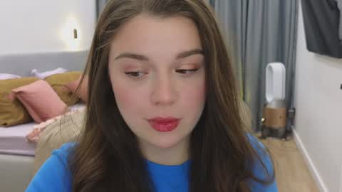 Ariana online show from February 6, 8:45 pm