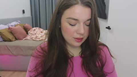 Ariana online show from February 18, 8:14 pm