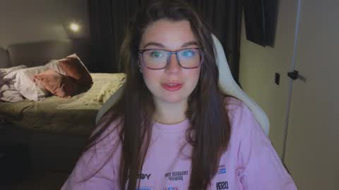 Ariana online show from September 10, 8:09 pm