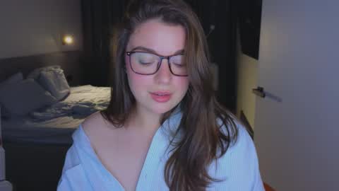 Ariana online show from October 27, 8:24 pm