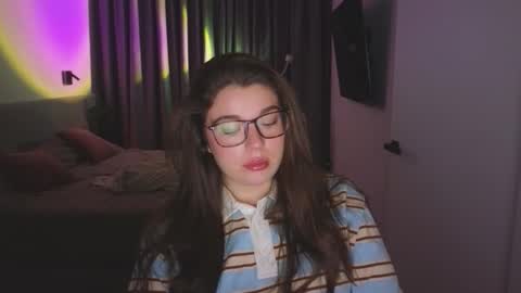 Ariana online show from November 5, 9:04 pm