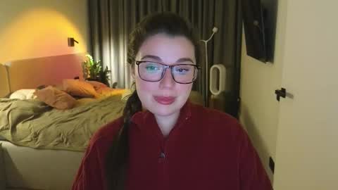 Ariana online show from November 28, 9:06 pm