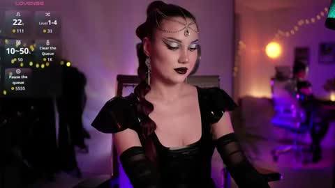 Miss Veth online show from June 13, 2:53 am