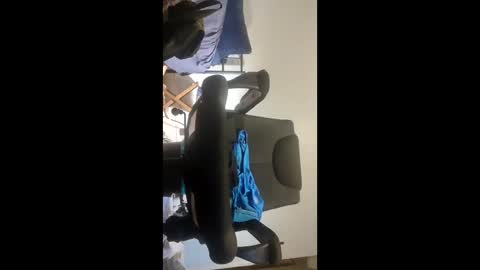 Snapshot of twe4kseeker chatting on September 18, 11:23 am twe4kseeker online show from September 18, 11:23 am