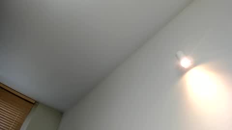 new hot online show from March 2, 7:15 am