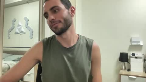 Snapshot of twikboy chatting on February 3, 11:31 am Twinkboy online show from February 3, 11:31 am