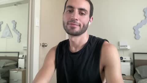 Snapshot of twikboy chatting on February 13, 4:11 am Twinkboy online show from February 13, 4:11 am