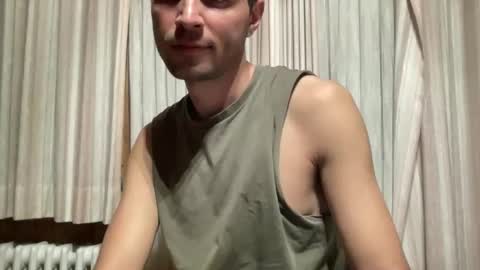 Snapshot of twikboy chatting on December 15, 10:25 pm Twinkboy online show from December 15, 10:25 pm