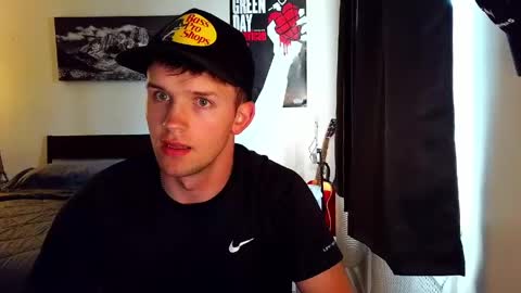 twink2048 online show from May 19, 10:05 pm
