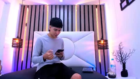 samu online show from October 24, 12:01 pm