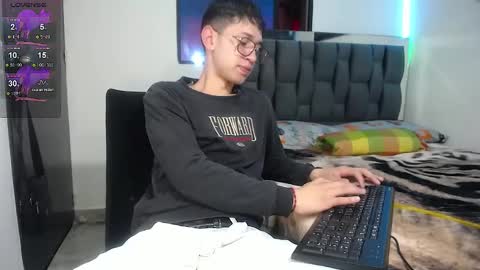 Mr Daren online show from January 24, 6:25 pm