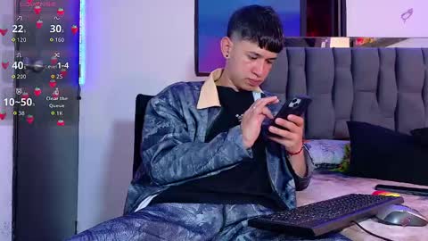 Mr Daren online show from September 8, 4:39 pm