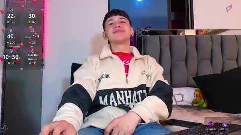 Mr Daren online show from September 15, 7:03 pm