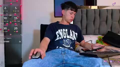 Mr Daren online show from September 27, 7:19 pm