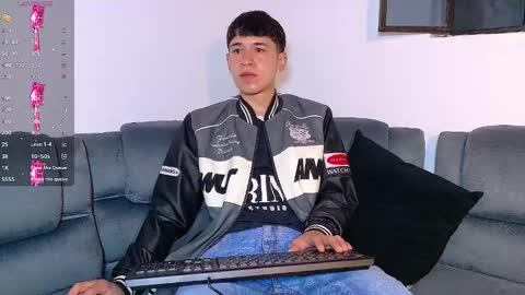 Mr Daren online show from November 12, 7:13 pm