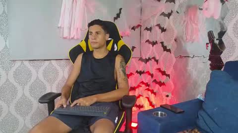 Dani online show from October 31, 7:26 pm