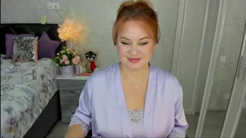 twinklingstar_ online show from October 4, 3:15 am