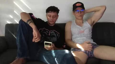 Derrick online show from October 13, 9:37 pm