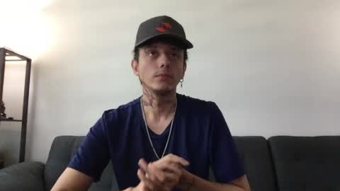 Derrick online show from May 2, 4:45 pm