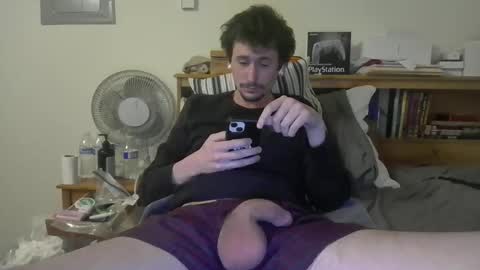 TwinkyMcgee online show from February 2, 9:30 am