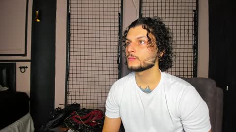 Clio  Tadeo online show from January 21, 12:18 pm