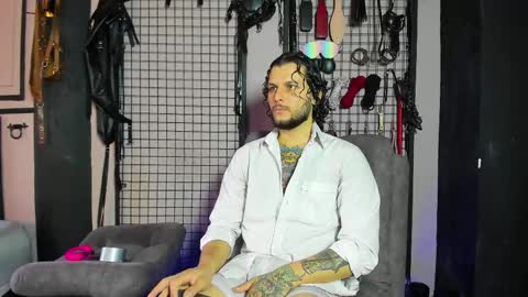 Clio  Tadeo online show from March 9, 8:42 pm