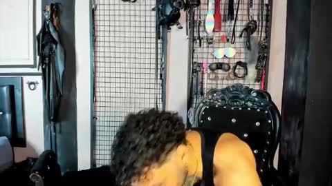 Clio  Tadeo online show from February 2, 3:27 am