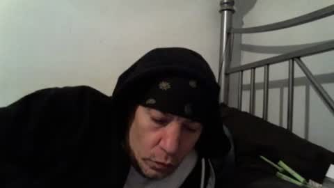 twistedvanilla online show from January 9, 11:46 am