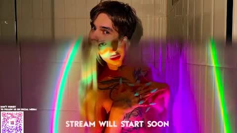 Molly and Nick online show from April 14, 8:37 pm