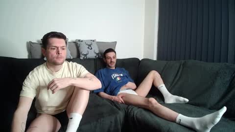 RyanRowan online show from April 3, 8:18 pm