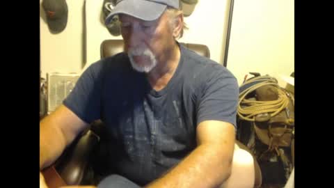 txlobo60 online show from April 26, 11:13 pm