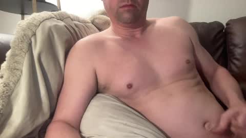 Snapshot of ty23333 chatting on April 20, 7:33 am ty223222 online show from April 20, 7:33 am